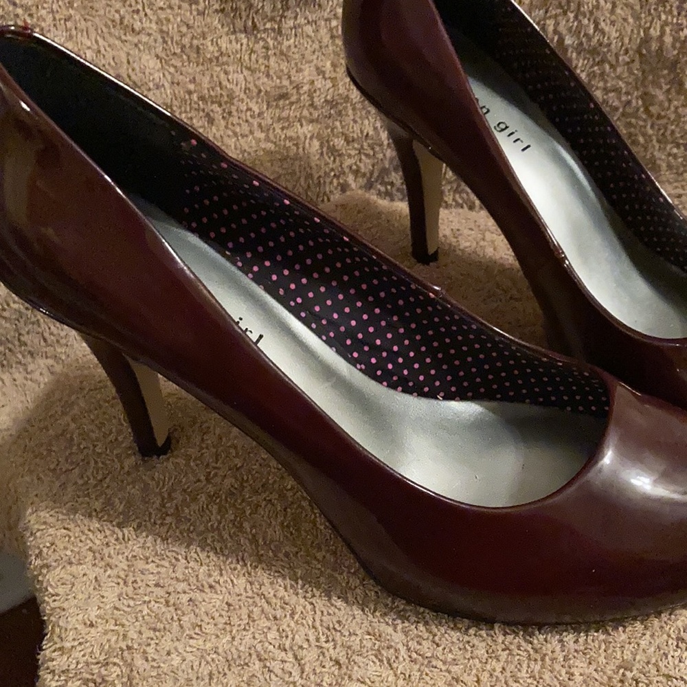 Barely worn - Picture 3 of 3